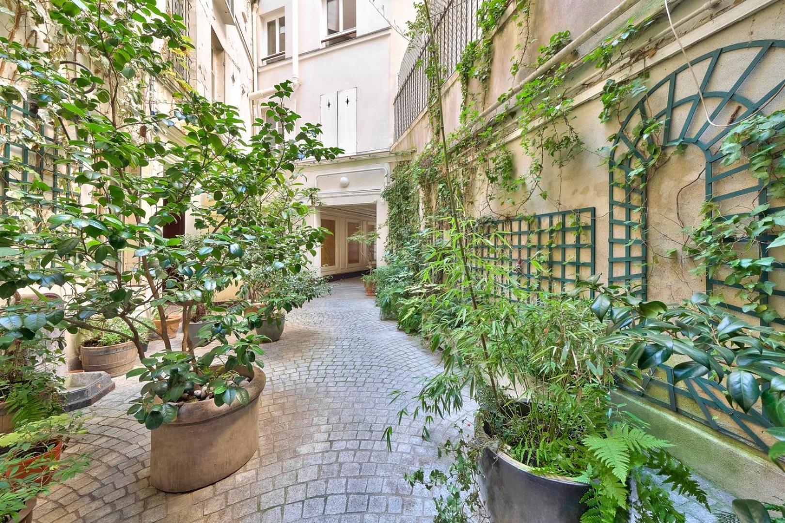 Ferienwohnung Guestready - Atypic Studio Near Montmartre Paris Exterior foto